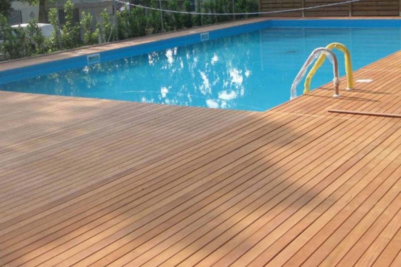 Havuz Kenarları İçin Kompozit Deck